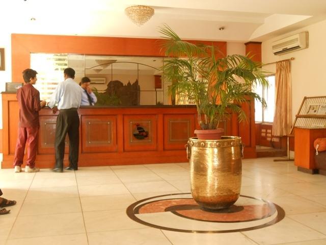 Hotel Horn Bill Guwahati Ngoại thất bức ảnh